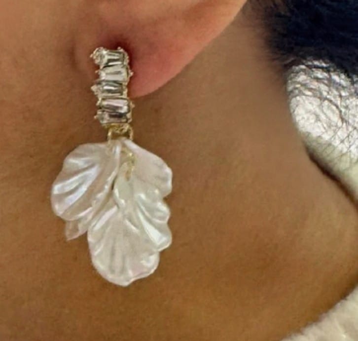Anti-Tarnish Artificial Jewelery
